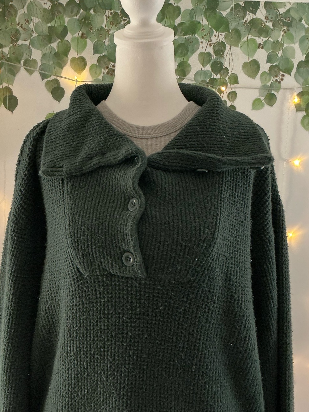 Aerie Dark Green V-Neck Collar Waffle Knit Sweater - Picture 9 of 9
